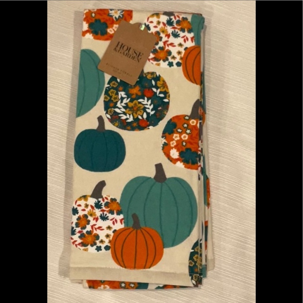 Brand new House & Garden Kitchen TOWELS